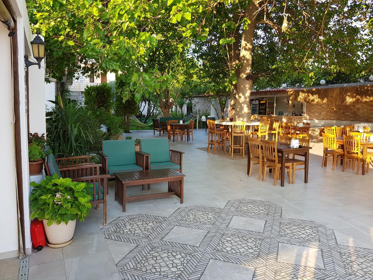 Kaptan Hotel Golturkbuku Exteriör bild